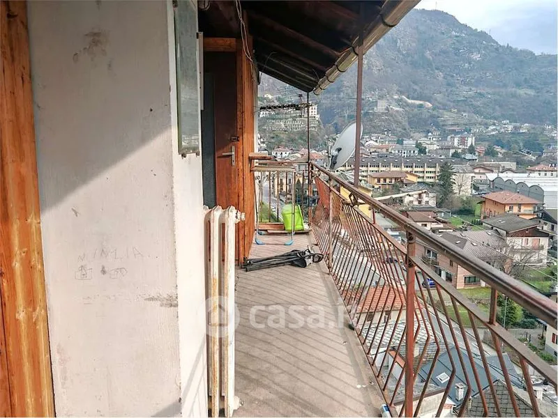 Balcon - Character House with Terraces in Pont-Saint-Martin