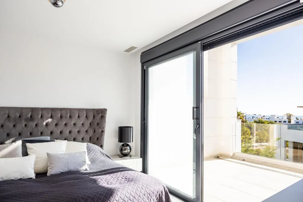 Chambres - Terraced House with Rooftop Solarium in Estepona