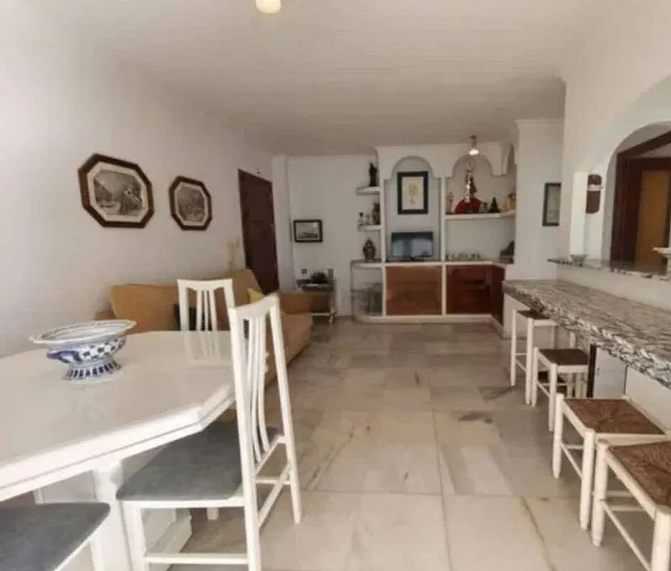 Salle à manger - Apartment with Pool and Terrace in Torrequebrada