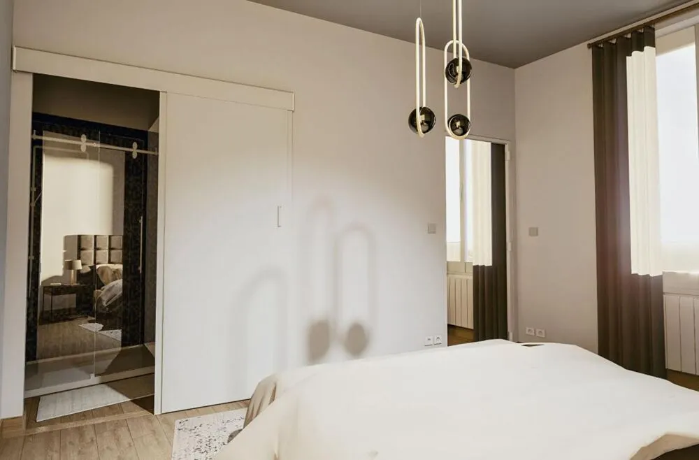 Chambres - Appartement Traversant avec Parking à Vichy