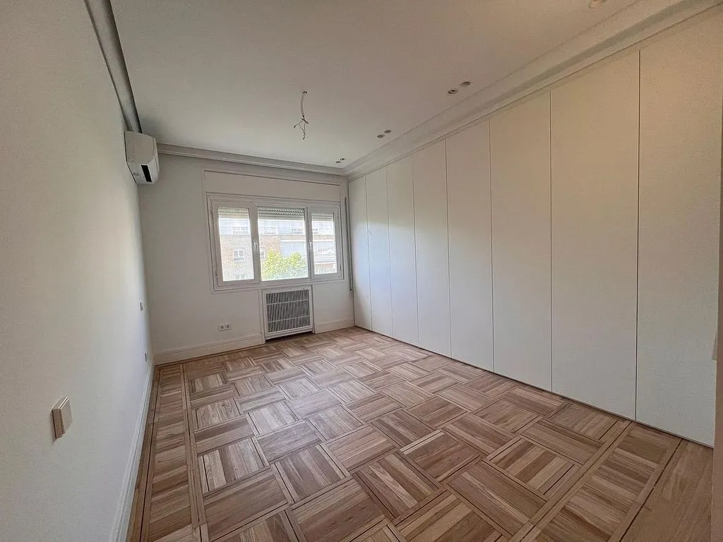 Bedrooms - Apartment with Terrace in Chamartín
