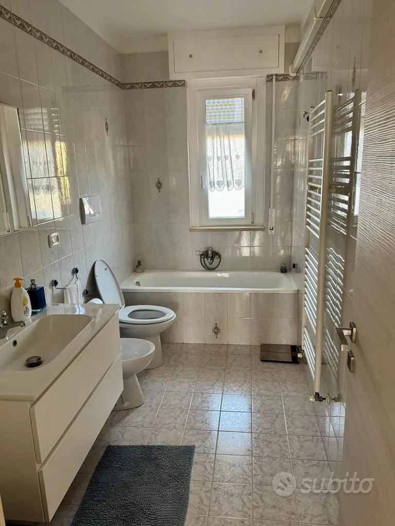 Vannitoad - Apartment with Balcony in Central Zone