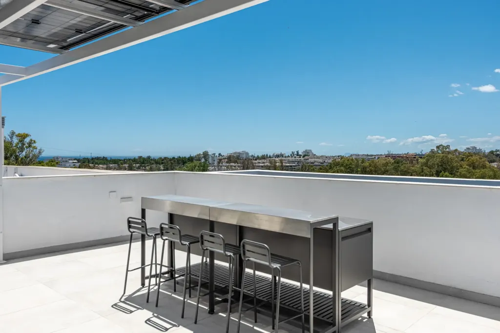 Terrasse - Modern Villa with West Views in San Pedro, Marbella