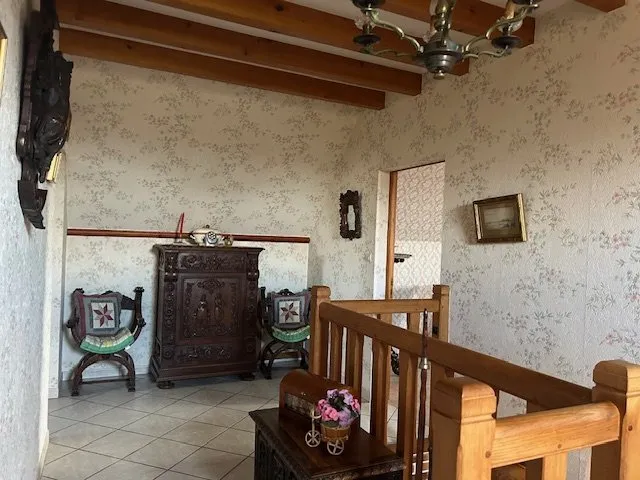 Entrée - Maison de Caractère avec Jardin dans Environnement Calme