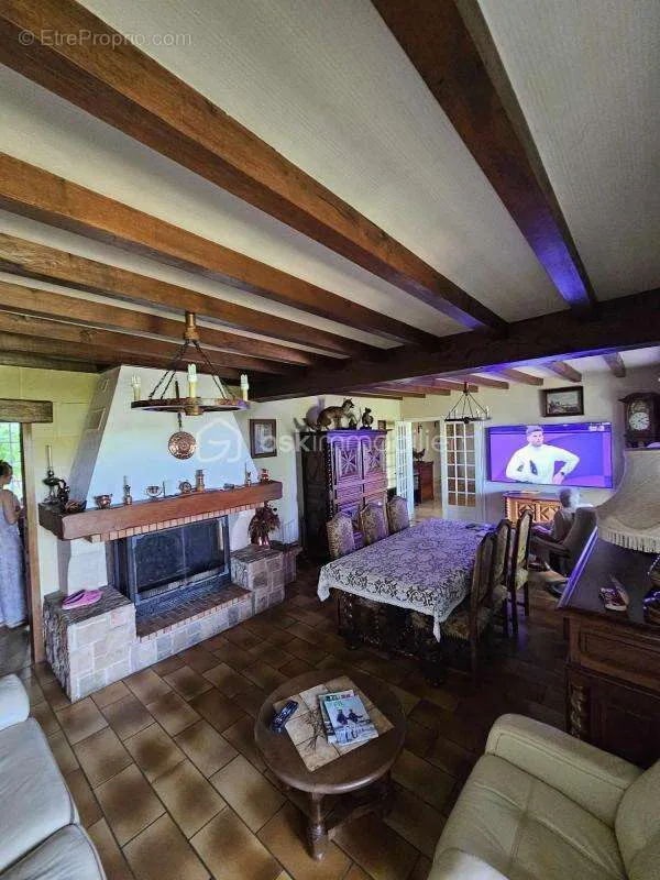 Soggiorno - Charming House with Garden in Coutras
