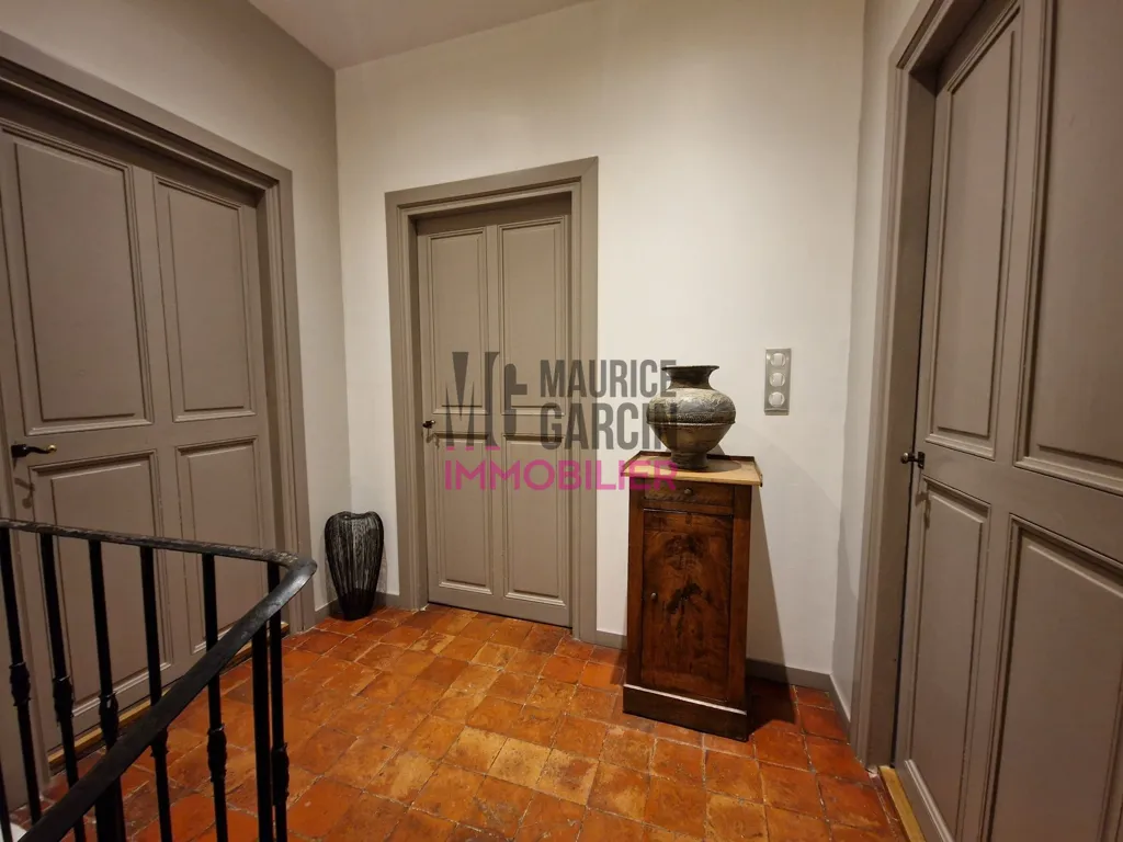 Esik - Luxury House with Pool in Caumont-sur-Durance