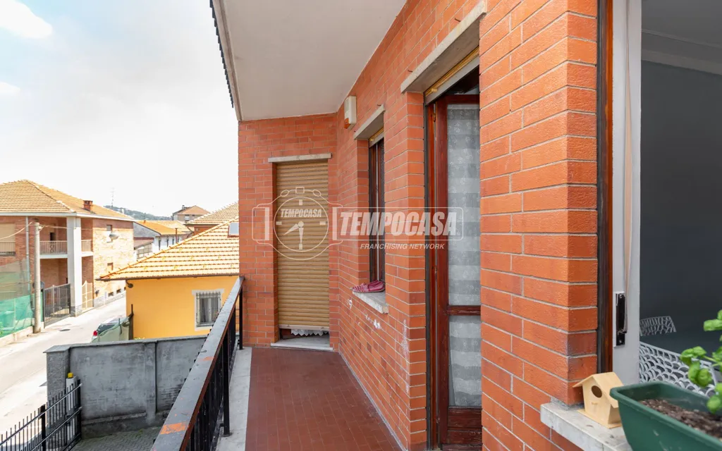 Balcon - Trilocale with Balcony in Moncalieri