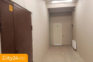 Hallway - Storage Unit with Security Features in Riga