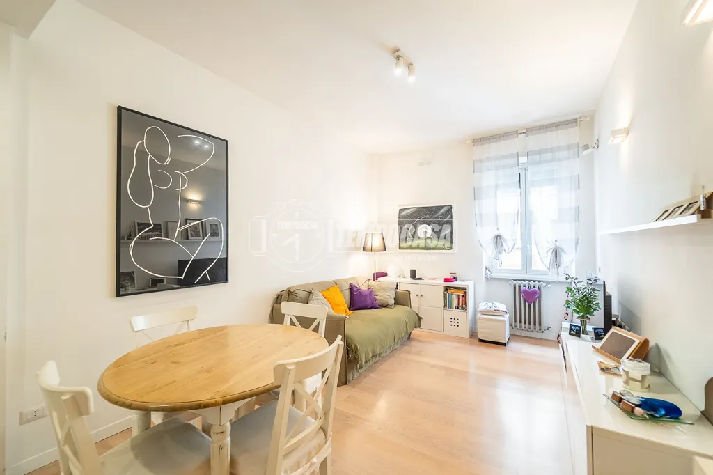 Elutuba - Ristruttured Flat with Balcony in Nomentano, Rome