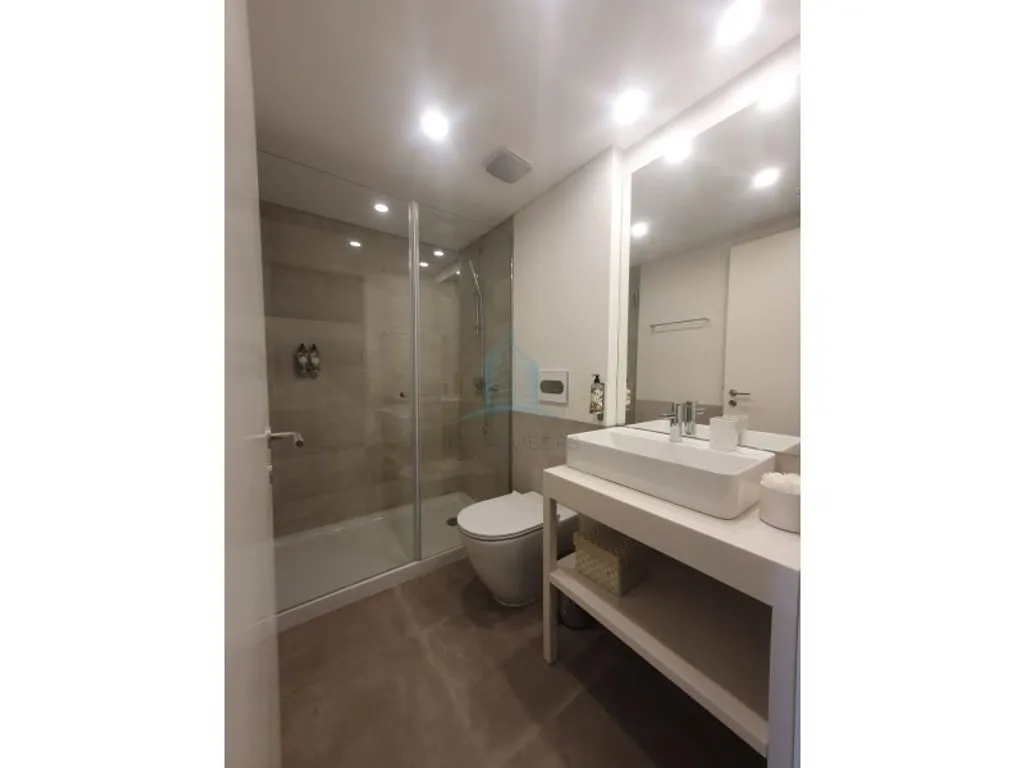 Salles de bain - Luxury Loft Flat with River Views in Vila Nova de Gaia
