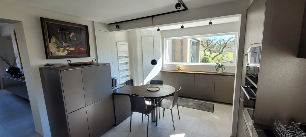 Cuisine - Villa rénovée avec bureau à Kraainem