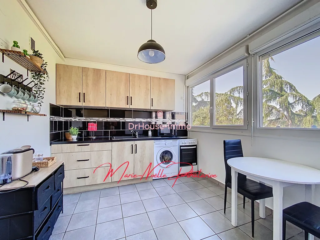 Cucina - T3 Flat with Balcony and Park View in Central Location