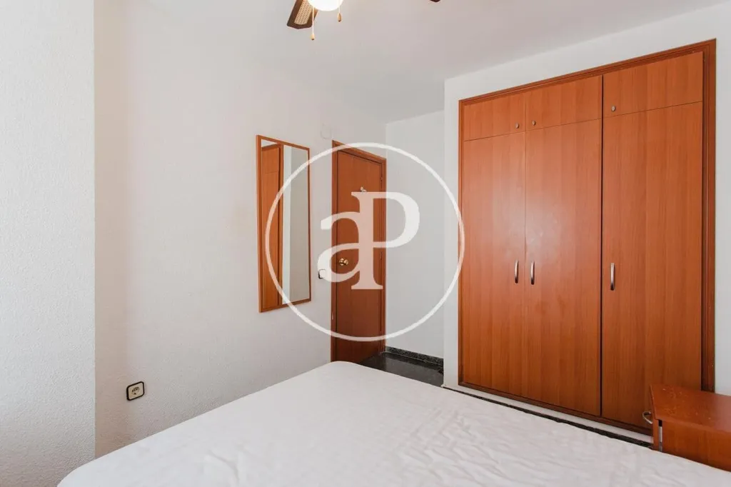 Magamistoad - Furnished Flat with Balcony in Mestalla, Valencia