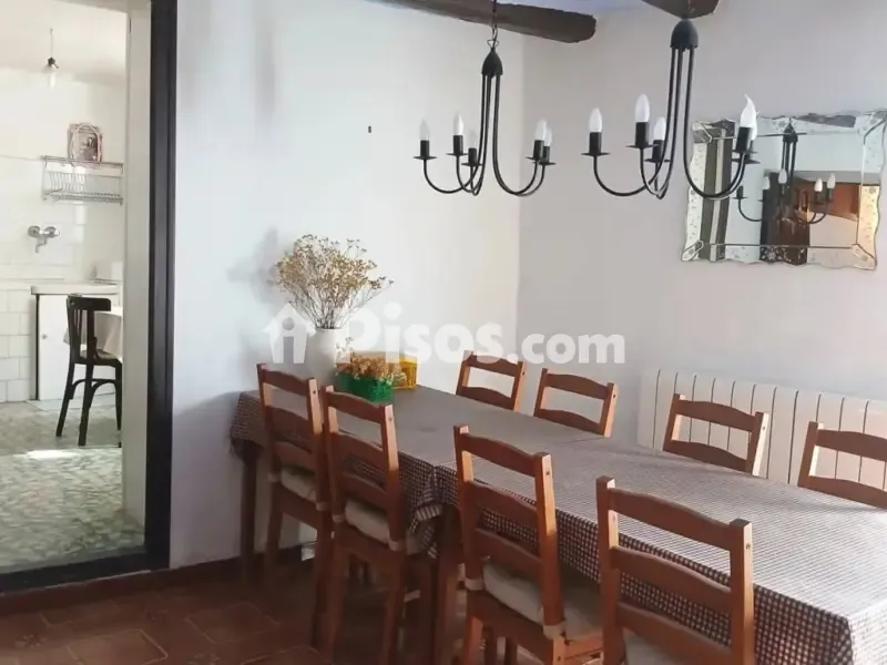 Salle à manger - Chalet with Terraced Views in Valjunquera