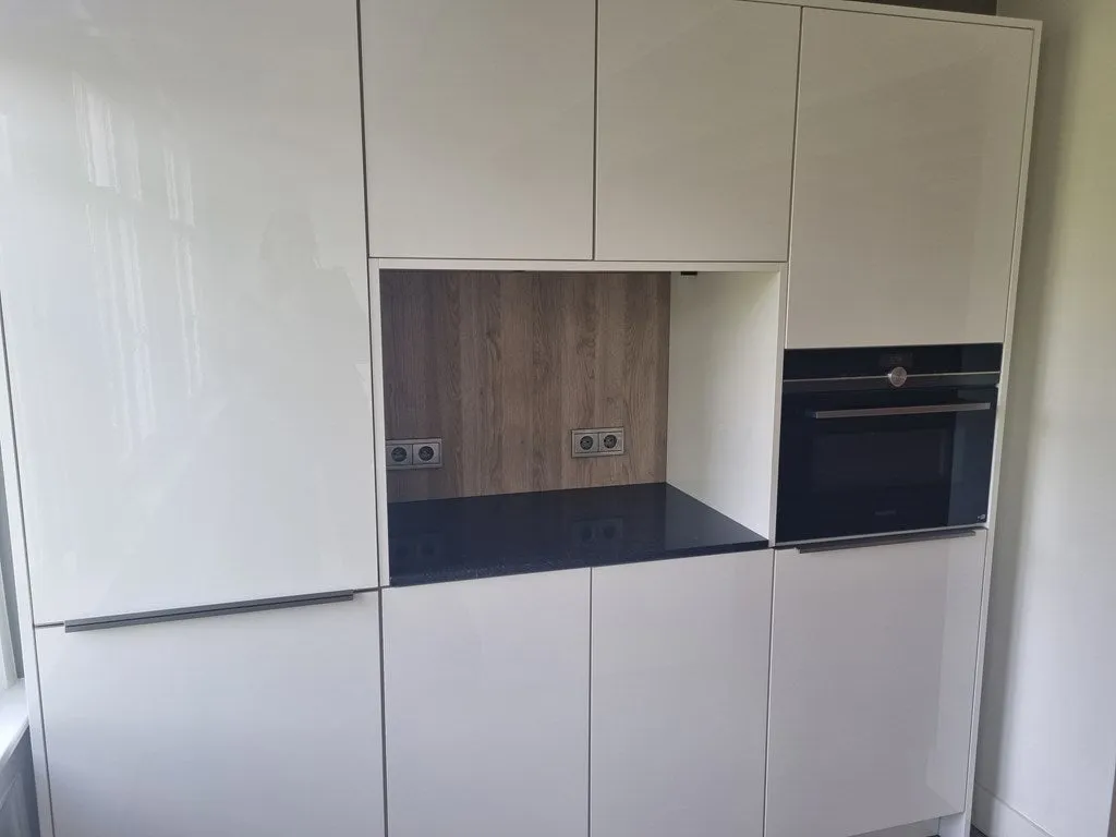 Kitchen - Split-Level Maisonette with Canal View in Jordaan