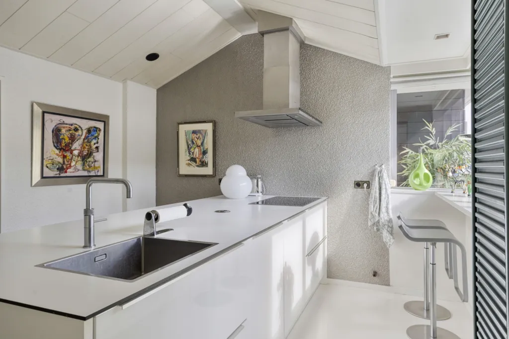 Cuisine - Dual Living Villa with Spa in Borne