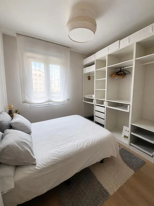 Bedrooms - Furnished Flat in Indautxu with 3 Bedrooms