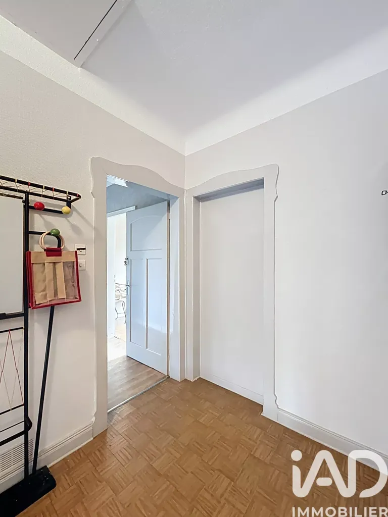 Esik - First Floor Flat with Garden in Sarreguemines