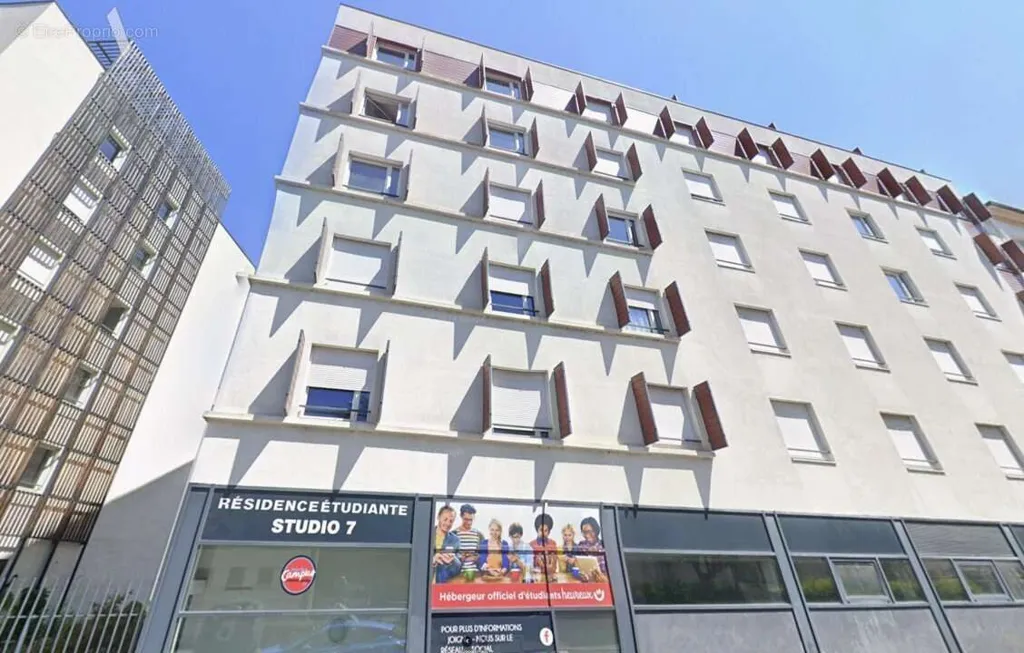Extérieur - Studio en Résidence Étudiante à Lyon 7
