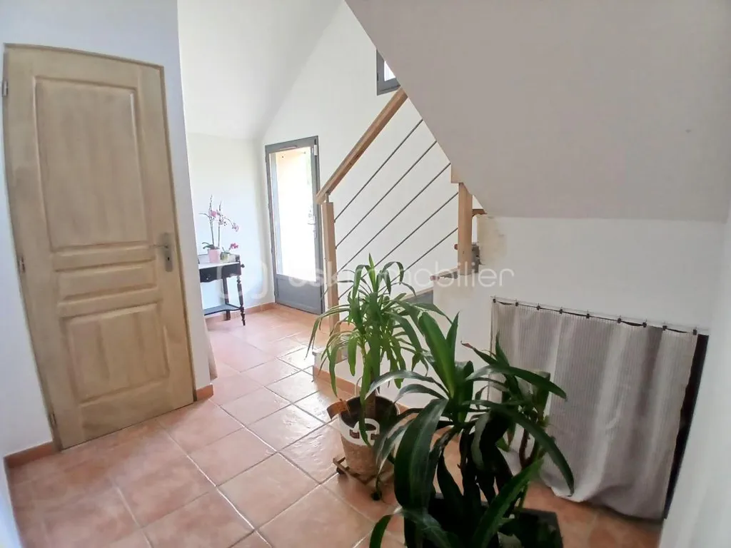Entrée - Longère Rénovée avec Jardin au Cœur du Village