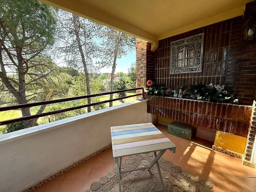 Balcony - Penthouse with Pool in Talamanca de Jarama