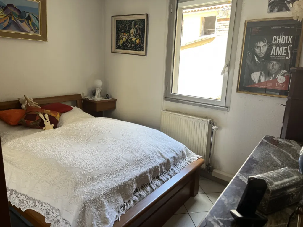 Magamistoad - Historic Heart Avignon Apartment with Garage