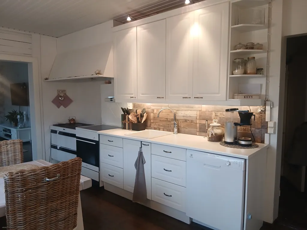 Cucina - Spacious Detached House with Garden in Tuimala