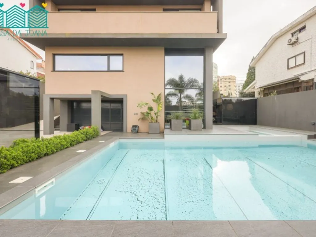 Pool - Luxury Villa with Pool in Azurva, Aveiro