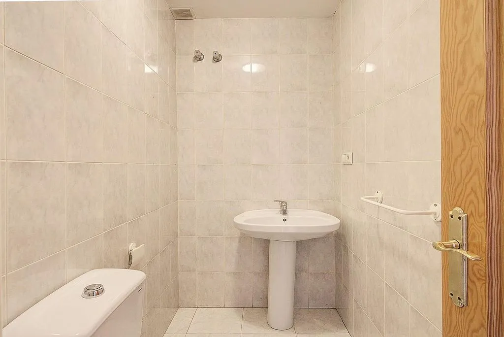 Vannitoad - Duplex with Garage in Atarfe