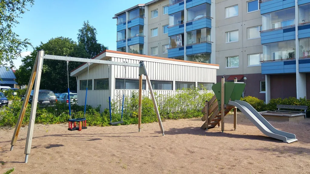 Garden - Two-Bedroom Flat with Sauna in Salo