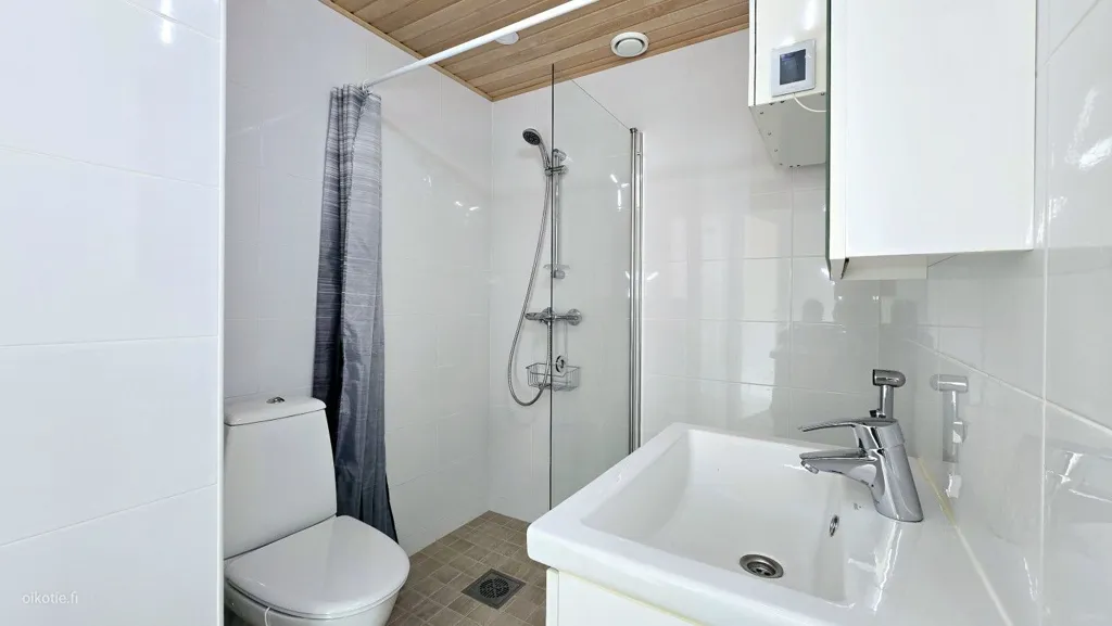 Vannitoad - Studio Flat with Terrace in Dragsvik, Tammisaari
