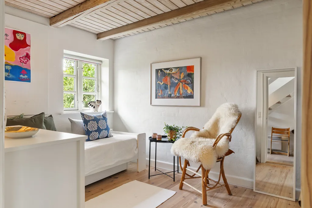 Séjour - Historic Villa with Garden in Svejstrup
