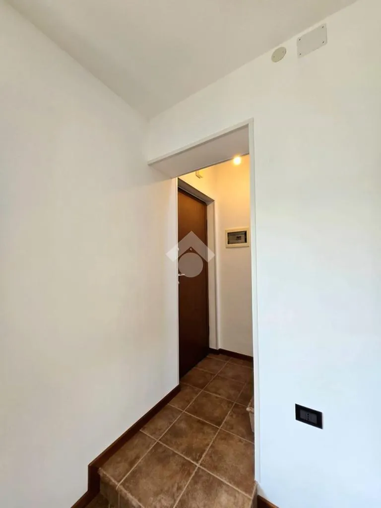 Esik - Semi-detached House with Recent Renovation in Muggia
