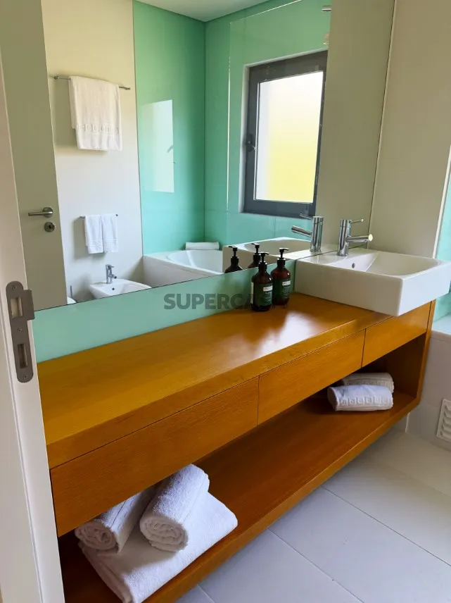 Salles de bain - Duplex Flat with Sea View in Sesimbra