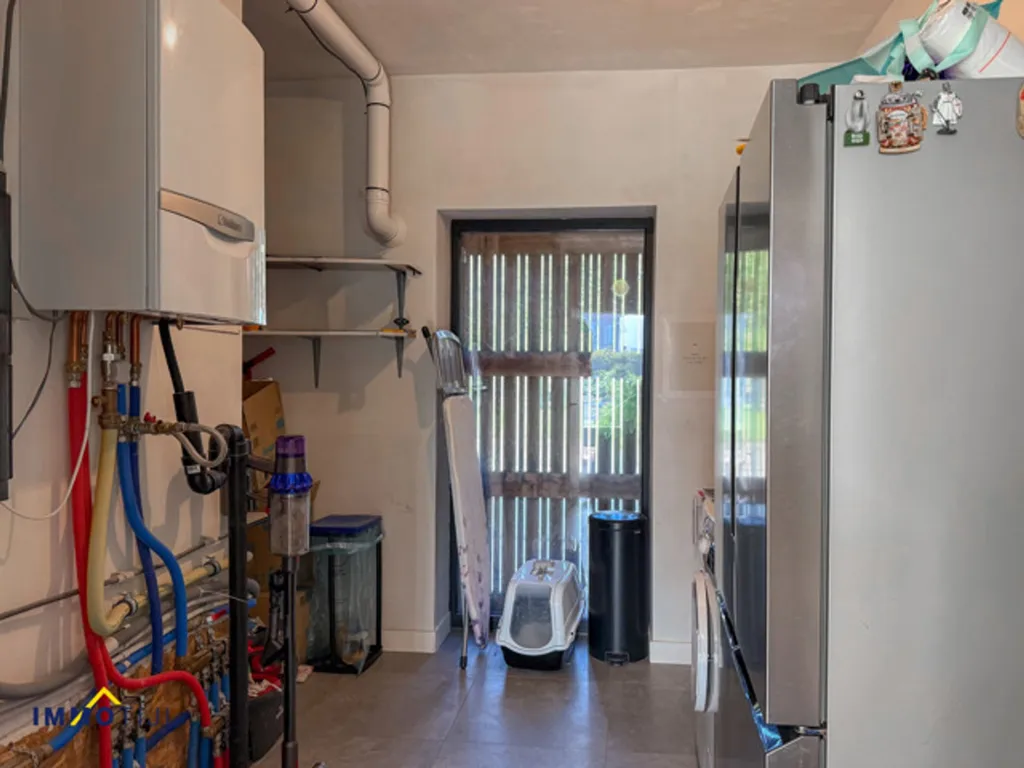 Pesuköök - Fully Renovated House with Garden in Aalst Hofstade