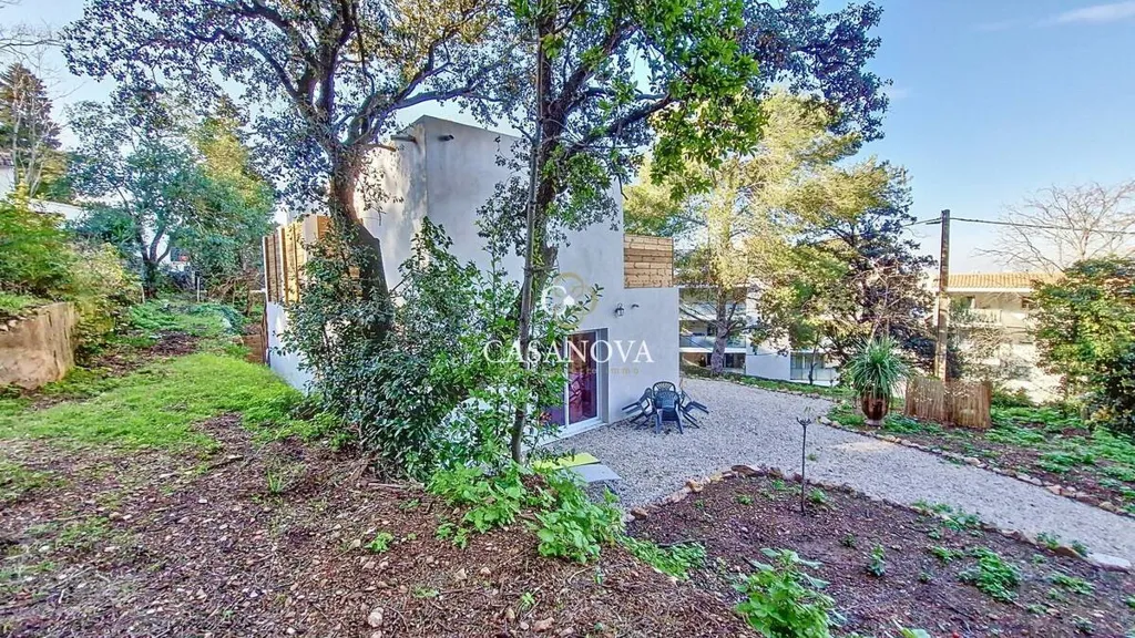 Giardino - Villa with 5 Studios in Sete