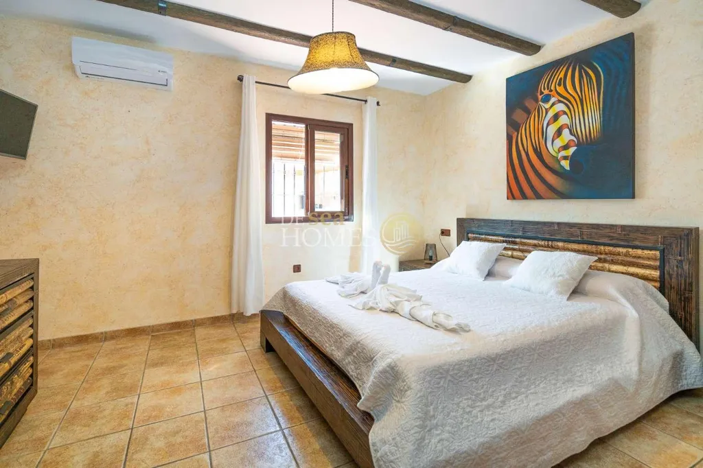 Magamistoad - Detached Villa with Pool in Frigiliana