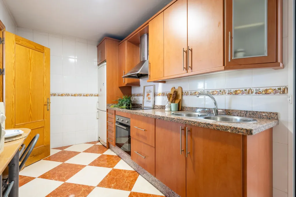 Köök - Bright Apartment with Sea View in Zapillo, Almería