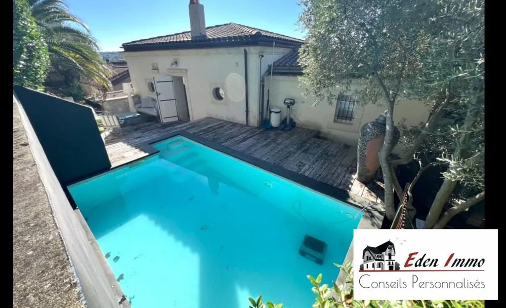 Piscine - Maison de Luxe avec Piscine à Angoulême
