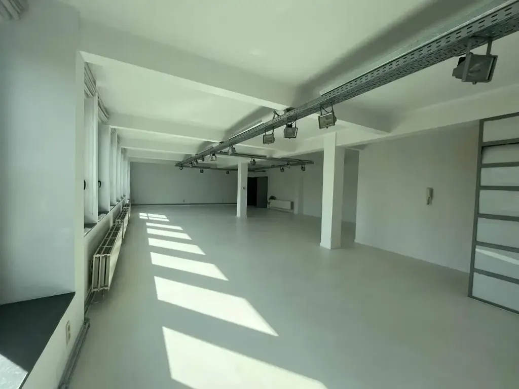 Commercial property in Antwerpen