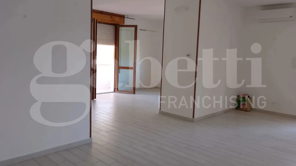 Living Room - Modernised Apartment with Garden in Ceregnano