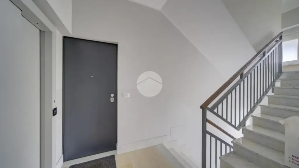 Pièces - Energy-Efficient Apartment with Balcony in Piossasco