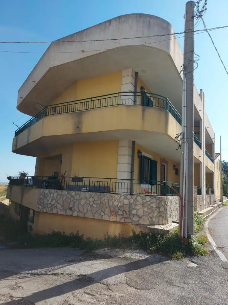 Extérieur - Semi-detached Villa with Panoramic Views in Messina