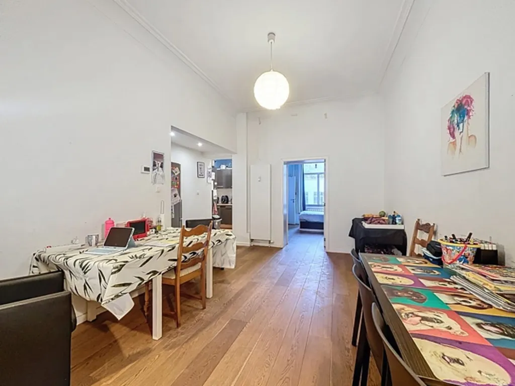 Sala da pranzo - 2-Bedroom Apartment with Elevator in Anderlecht