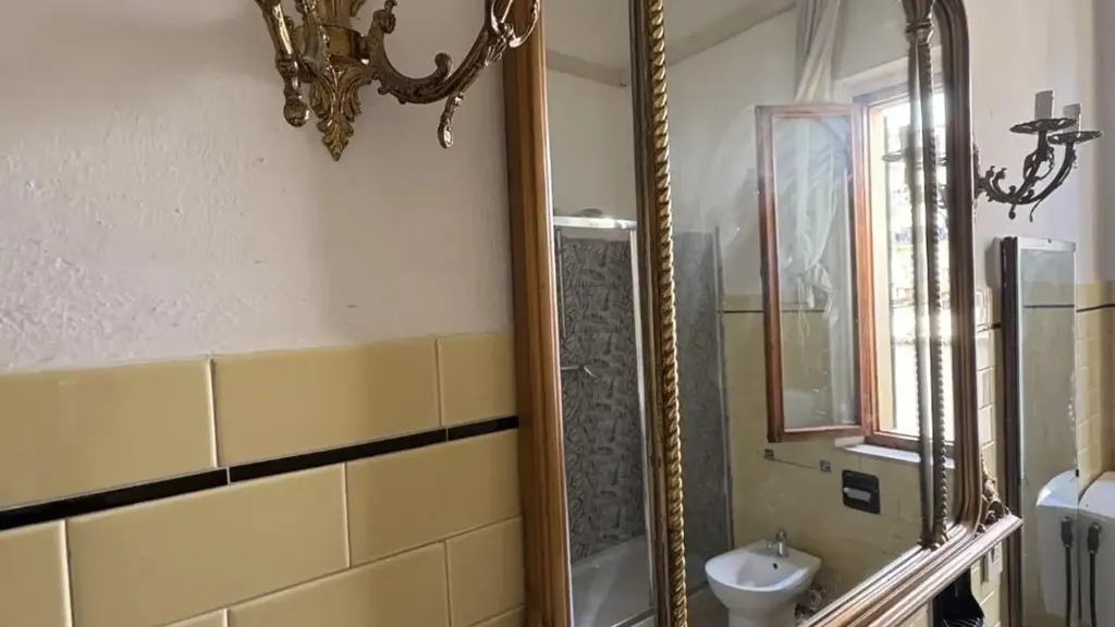 Salles de bain - Apartment with Terraces in Castelfiorentino