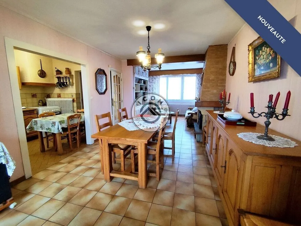 Salle à manger - Maison à Rénover avec Jardin à Thiant