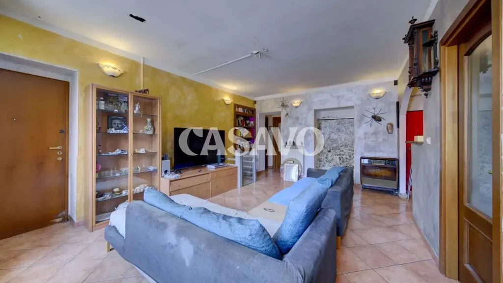 Séjour - Spacious Apartment with Balcony in Turin