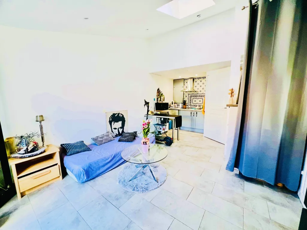 Séjour - Villa avec Studio et Piscine près de l'A75