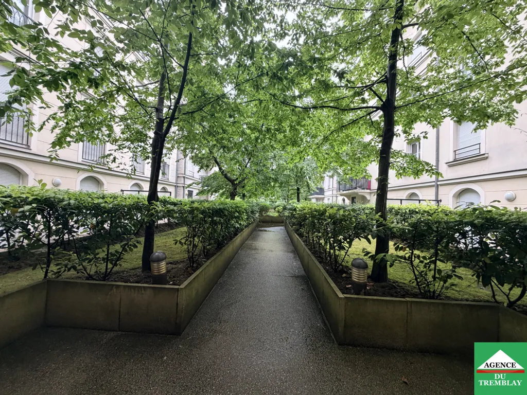 Giardino - Studio with River View near Bords de Marne