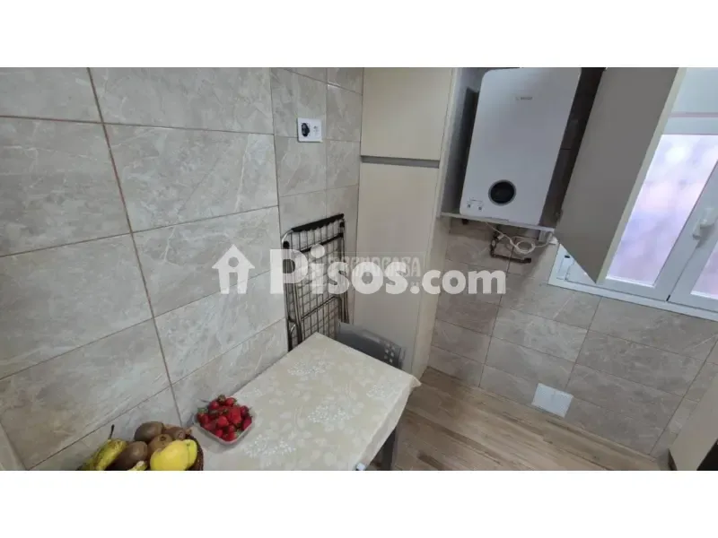 Salles de bain - Reformed Flat with Garage in Los Rosales